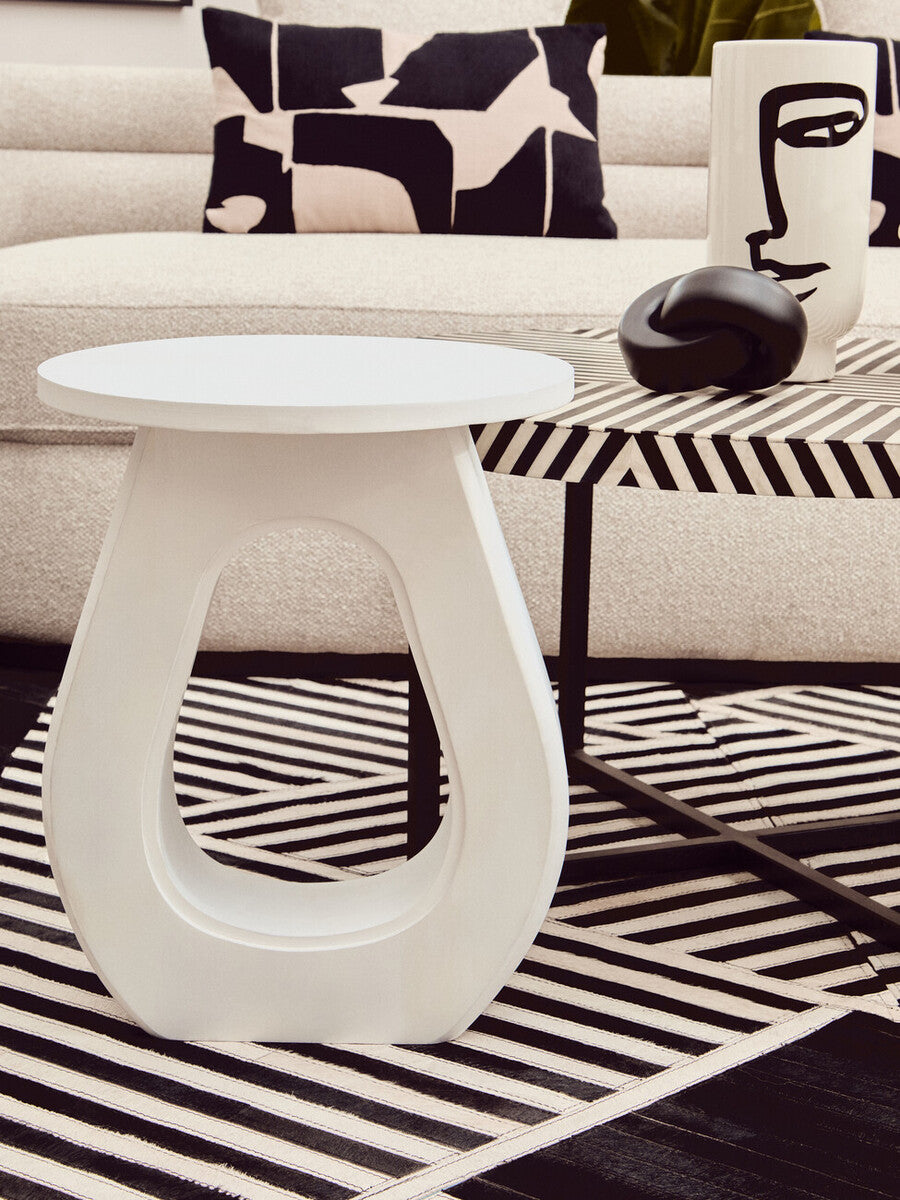 Orsina Viso Large Ceramic Face Vase – Black and White Modern Decor