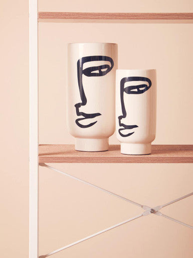 Orsina Viso Face Vase – Small Black and White Ceramic Sculptural Decor