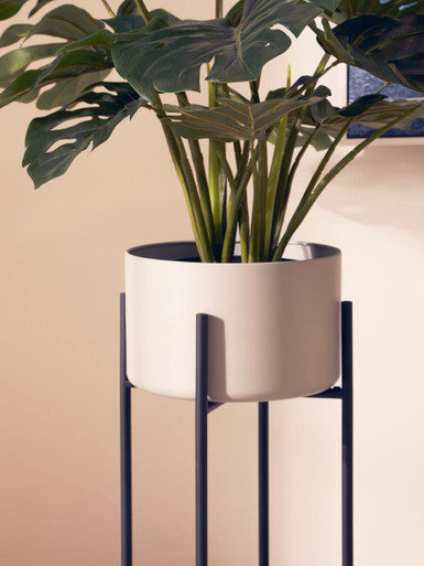 Orsina Trosa Large Floor Standing Planter – Grey and Black Metal