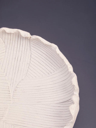 Orsina Broc White Textured Decorative Bowl – Modern Polyresin Centerpiece