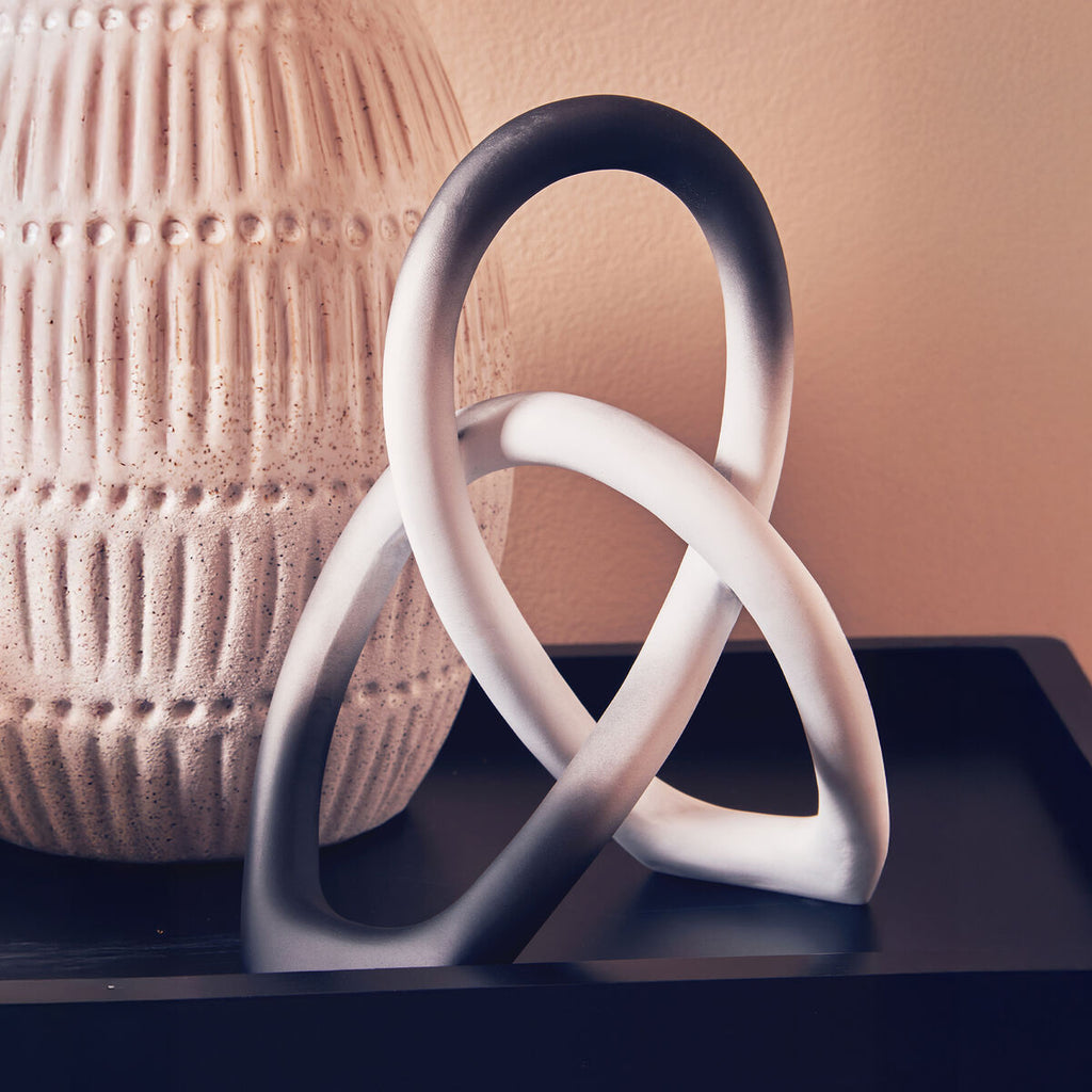 Orsina Broc Ombre Black and White Knot Sculpture – Modern Decor