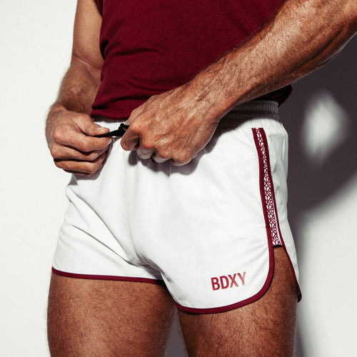 "The Cameo" Shorts | White