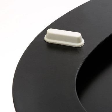 Orsina Brooks Matte Black Toilet Seat – Modern Bathroom Upgrade