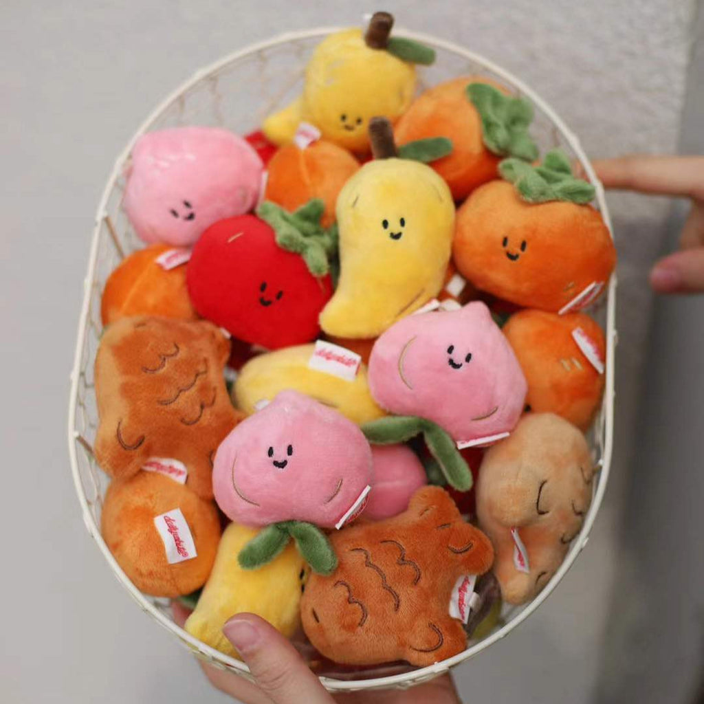 LuLuFun Studio Peach Plush Bag Charm – Soft Kawaii Fruit Keychain