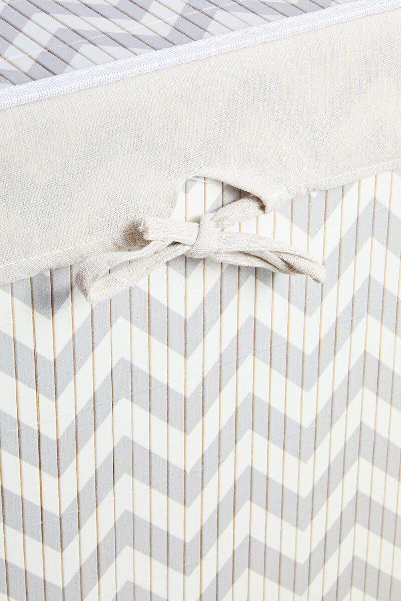 Orsina Kankyo Laundry Hamper – White and Grey Chevron Storage