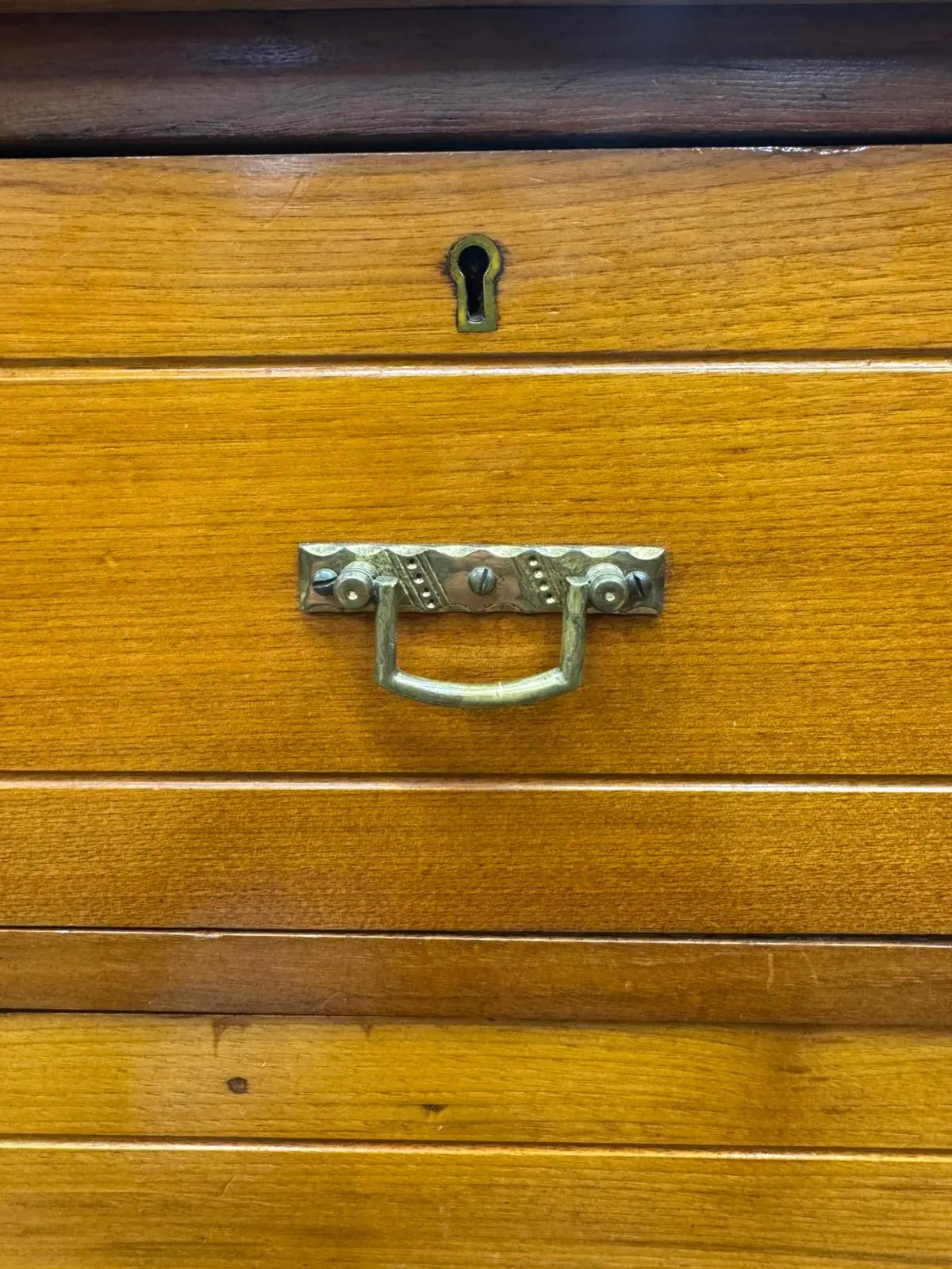 Antique Walnut Chest of Drawers by Maple & Co  Edwardian Dressing Table