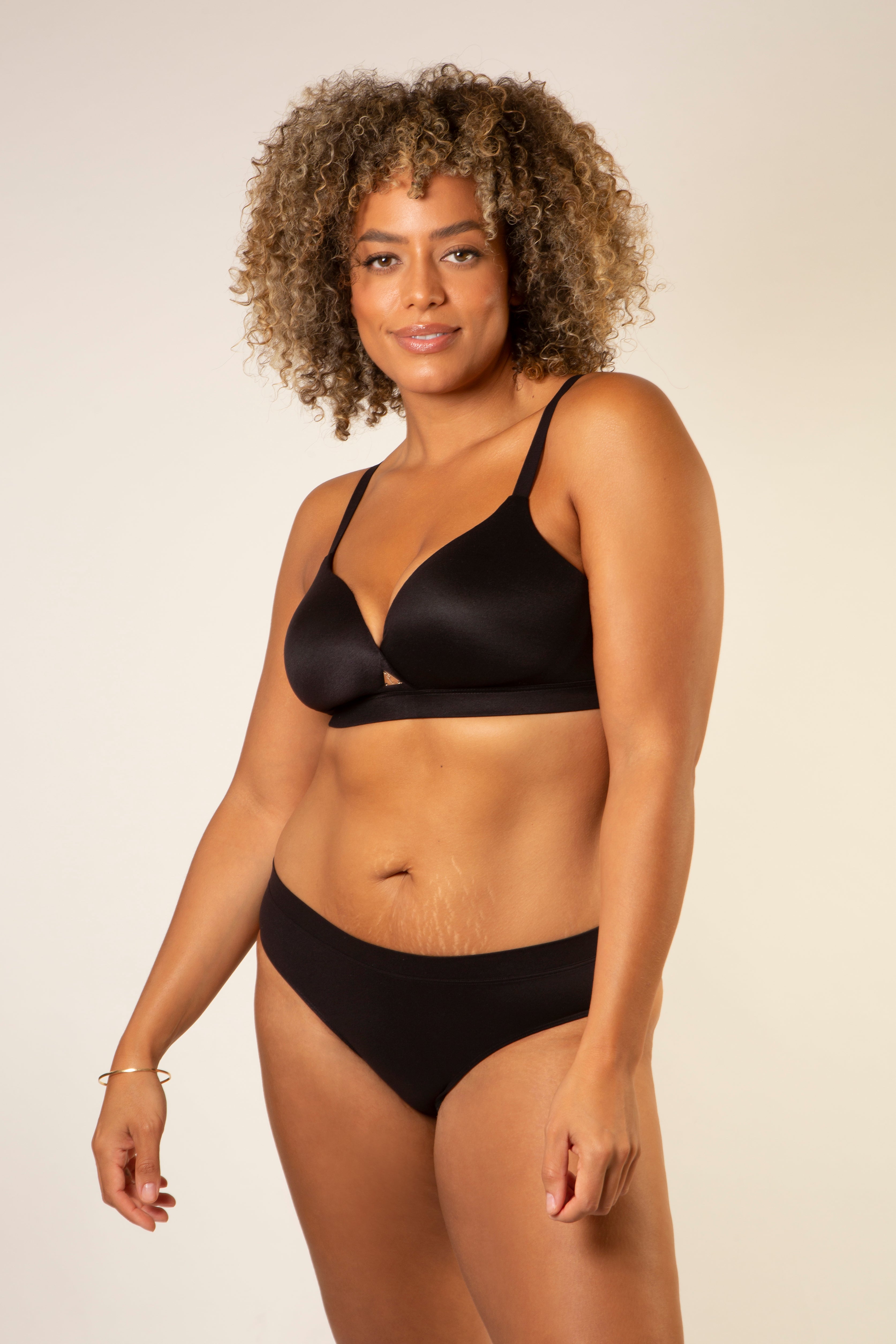 Freedom Underwear Seamless Wireless Freedom Bra - Black Bralette