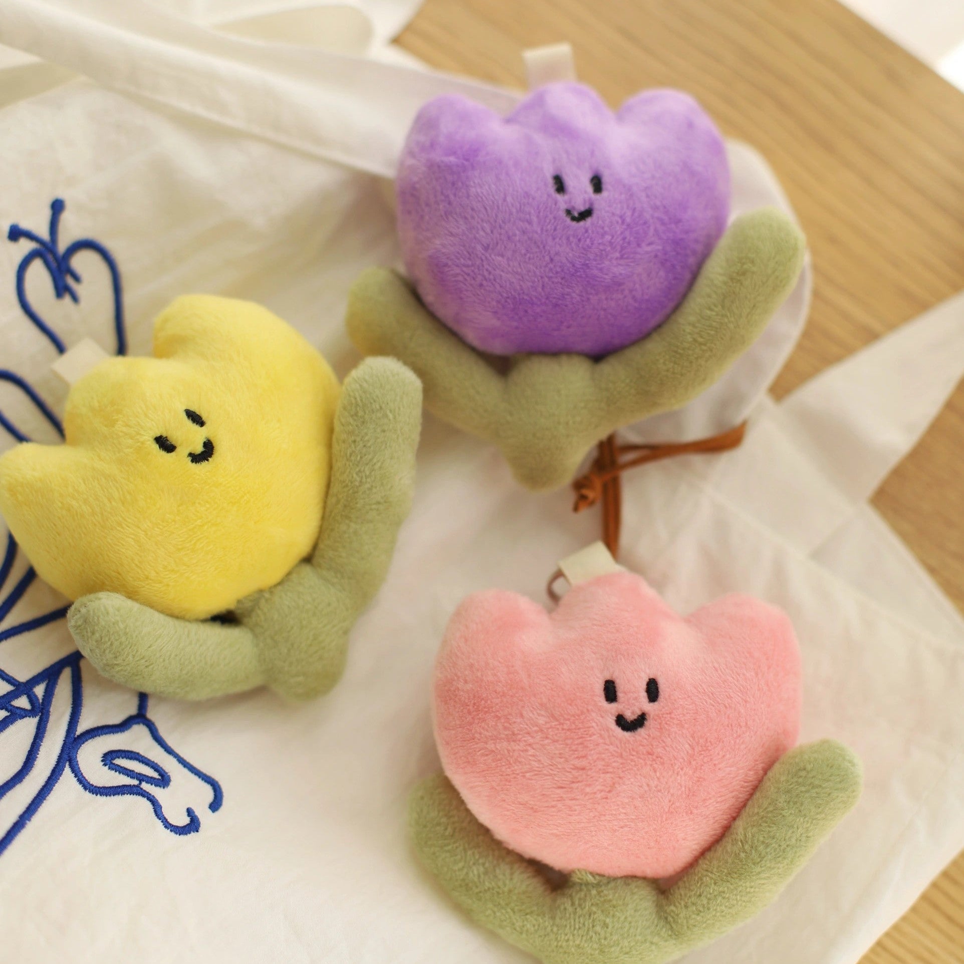 LuLuFun Studio | Plush Tulip Flower Bag Charm - Kawaii Keychain