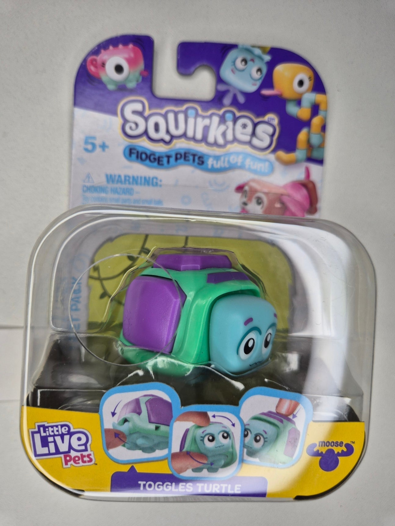 Little Live Pets Squirkies Fidget Toy – Spin-Fin Axolotl Sensory Figure