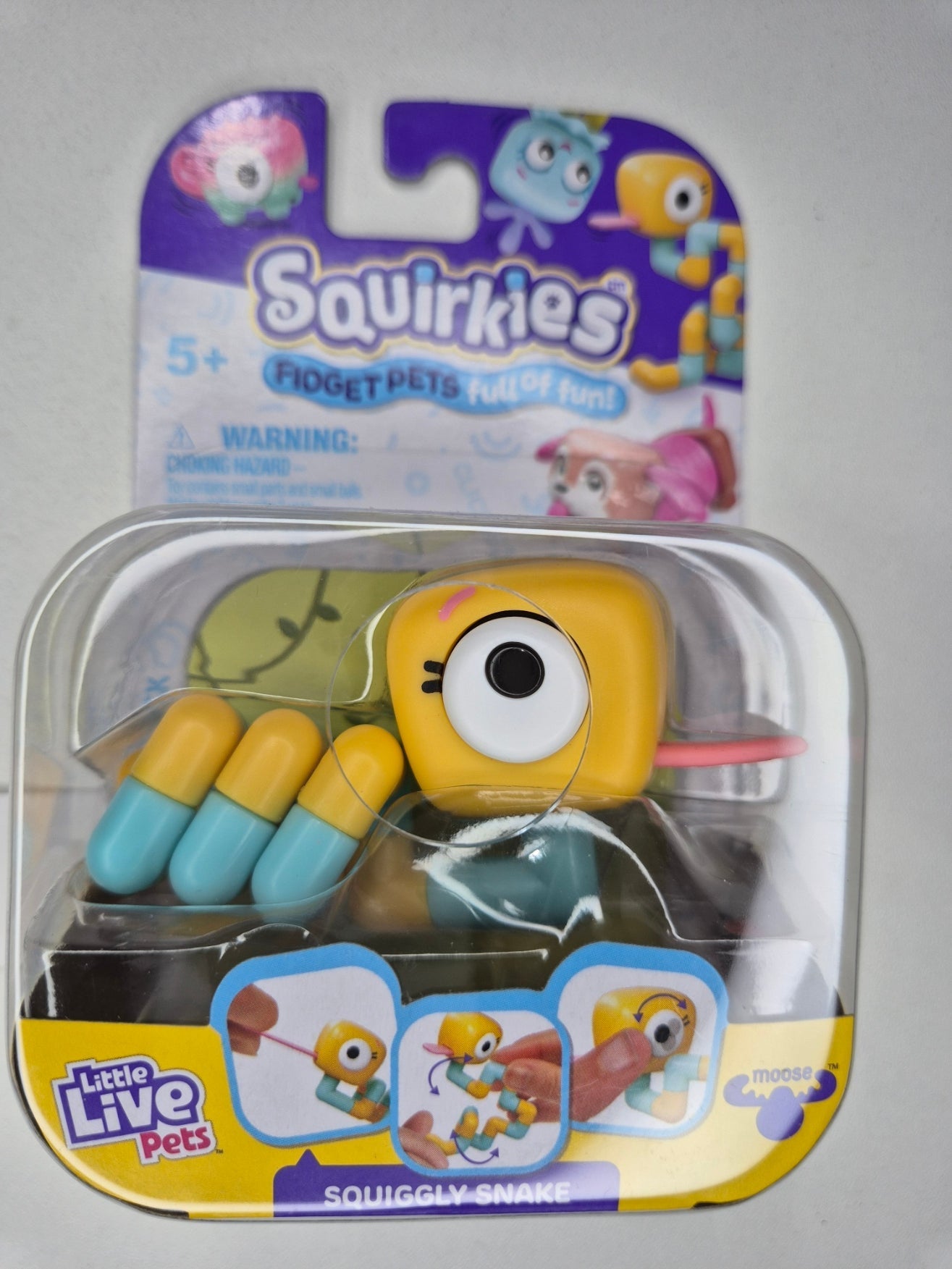 Little Live Pets Squirkies Fidget Toy – Spin-Fin Axolotl Sensory Figure