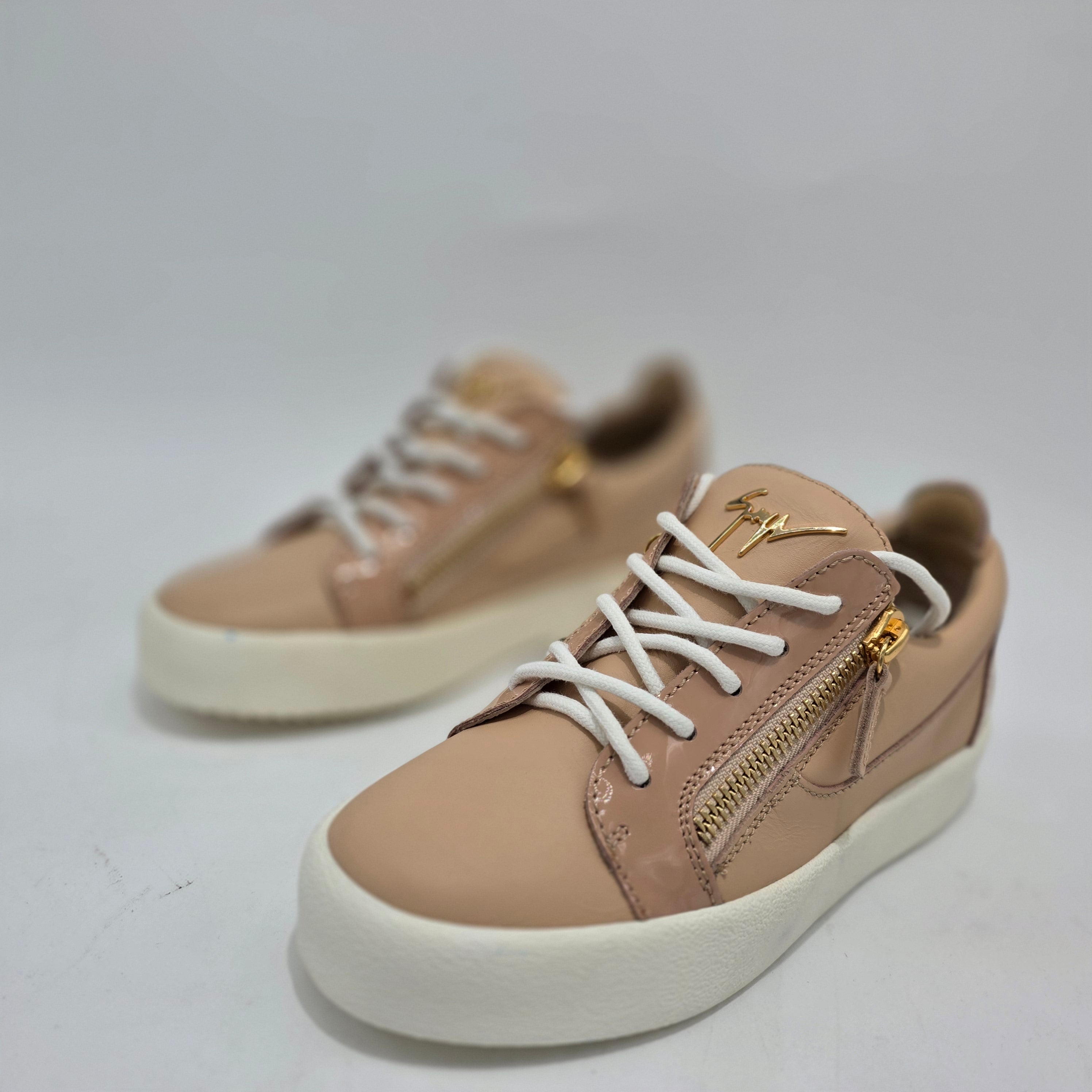 Giuseppe Zanotti May Leather Low Top Trainers – Shell Pink – UK 3