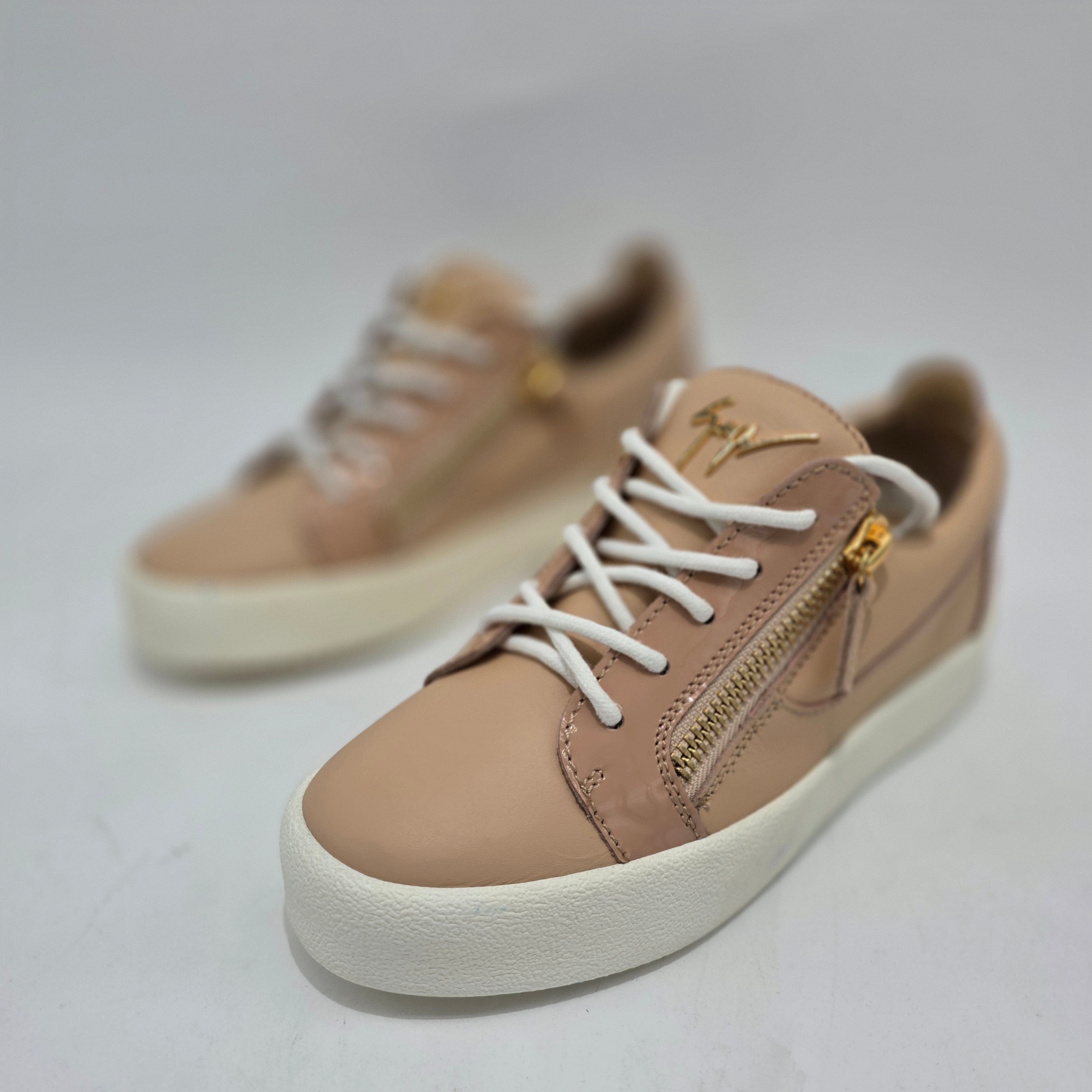 Giuseppe Zanotti May Leather Low Top Trainers – Shell Pink – UK 3