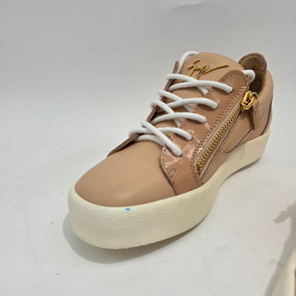 Giuseppe Zanotti May Leather Low Top Trainers – Shell Pink – UK 3