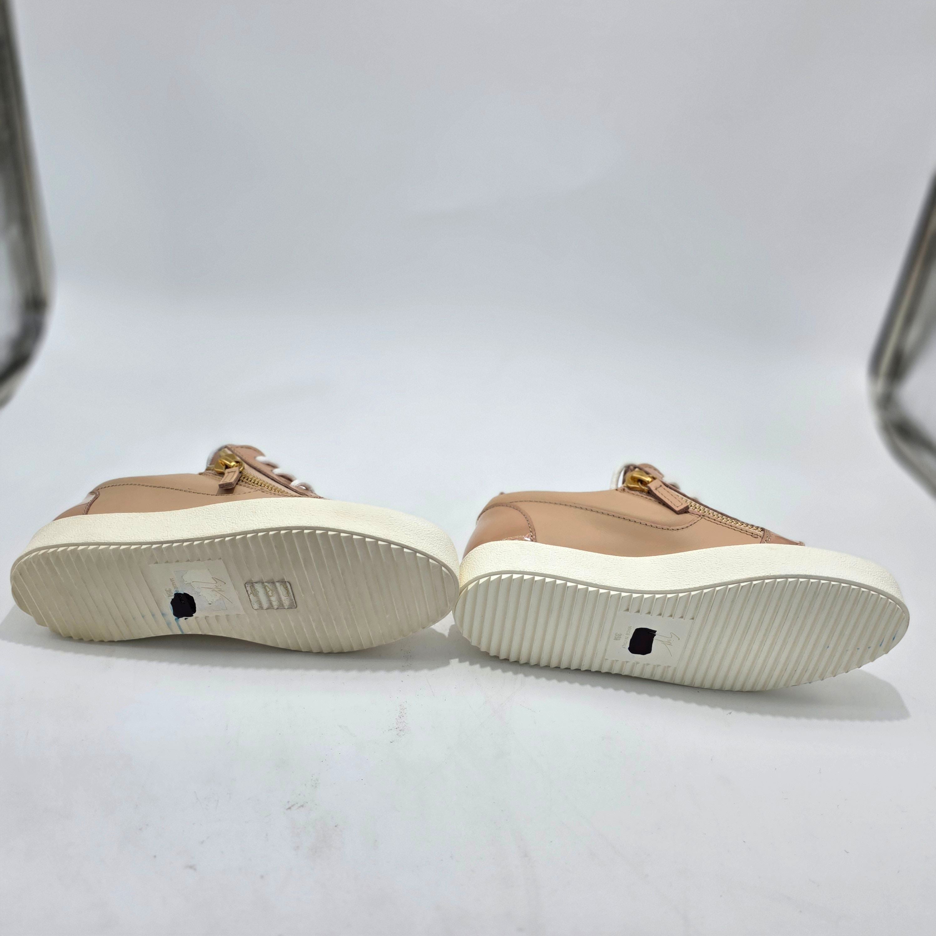 Giuseppe Zanotti May Leather Low Top Trainers – Shell Pink – UK 3