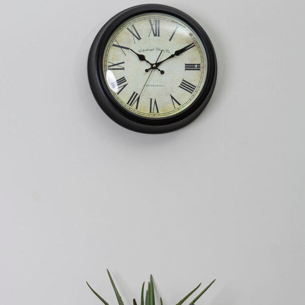 Orsina Robello Wall Clock – Modern Black Lined Rim Quartz Timepiece