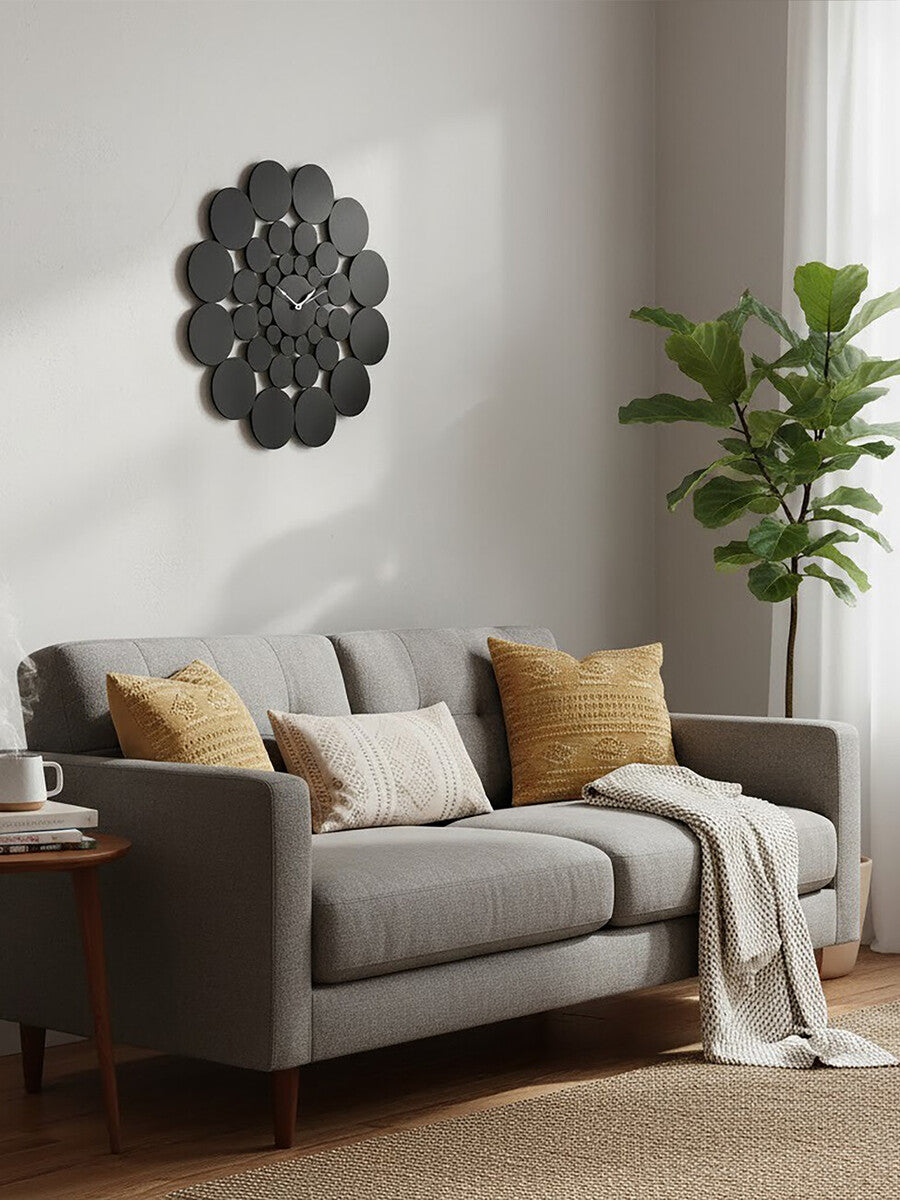 Orsina Datsun Black Discs Modern Wall Clock – Geometric Minimalist Art