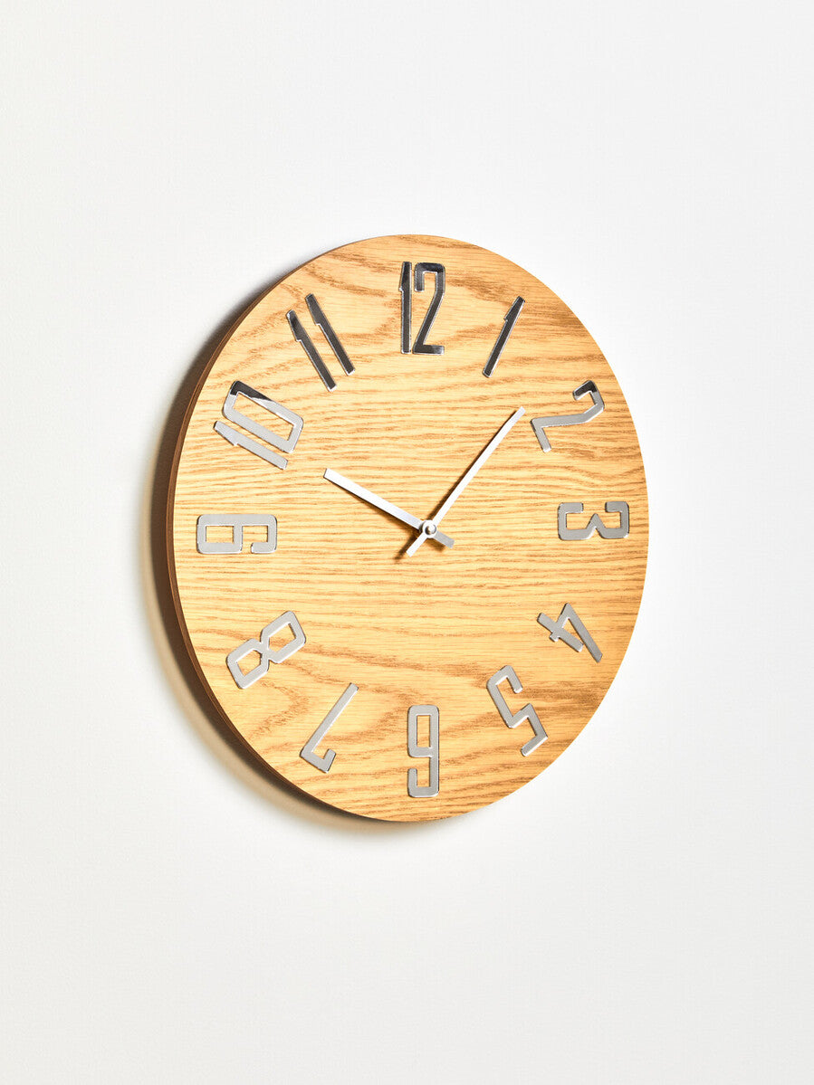 Orsina Vitus Natural Wood Effect Wall Clock – Minimalist Round Timepiece