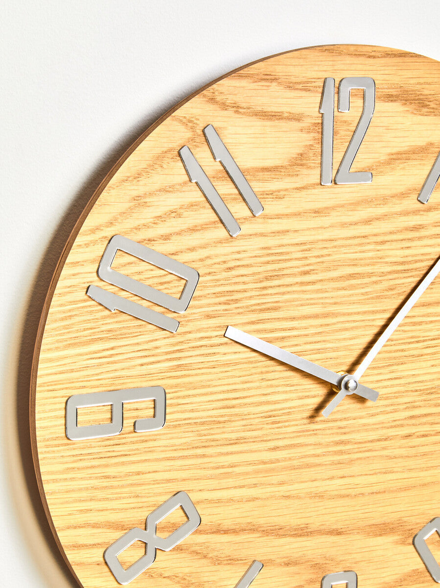 Orsina Vitus Natural Wood Effect Wall Clock – Minimalist Round Timepiece