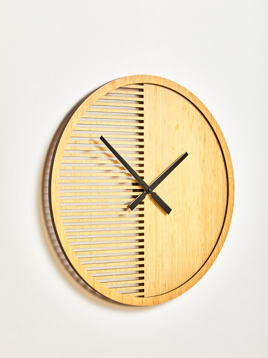 Orsina Vitus Large Wooden Wall Clock – Modern Minimalist Round Decor