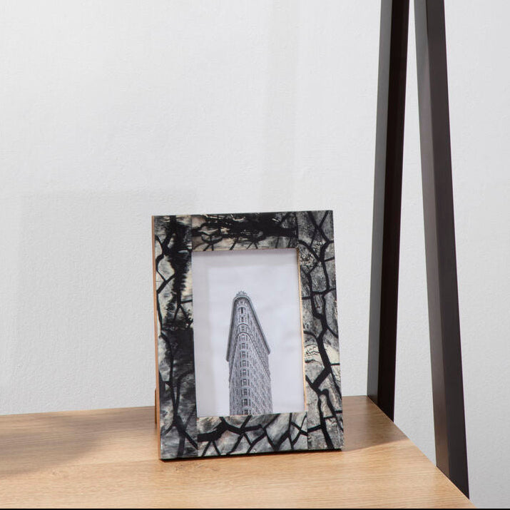 Orsina Aliso 4x6 Photo Frame – Modern Glass Tabletop Picture Frame