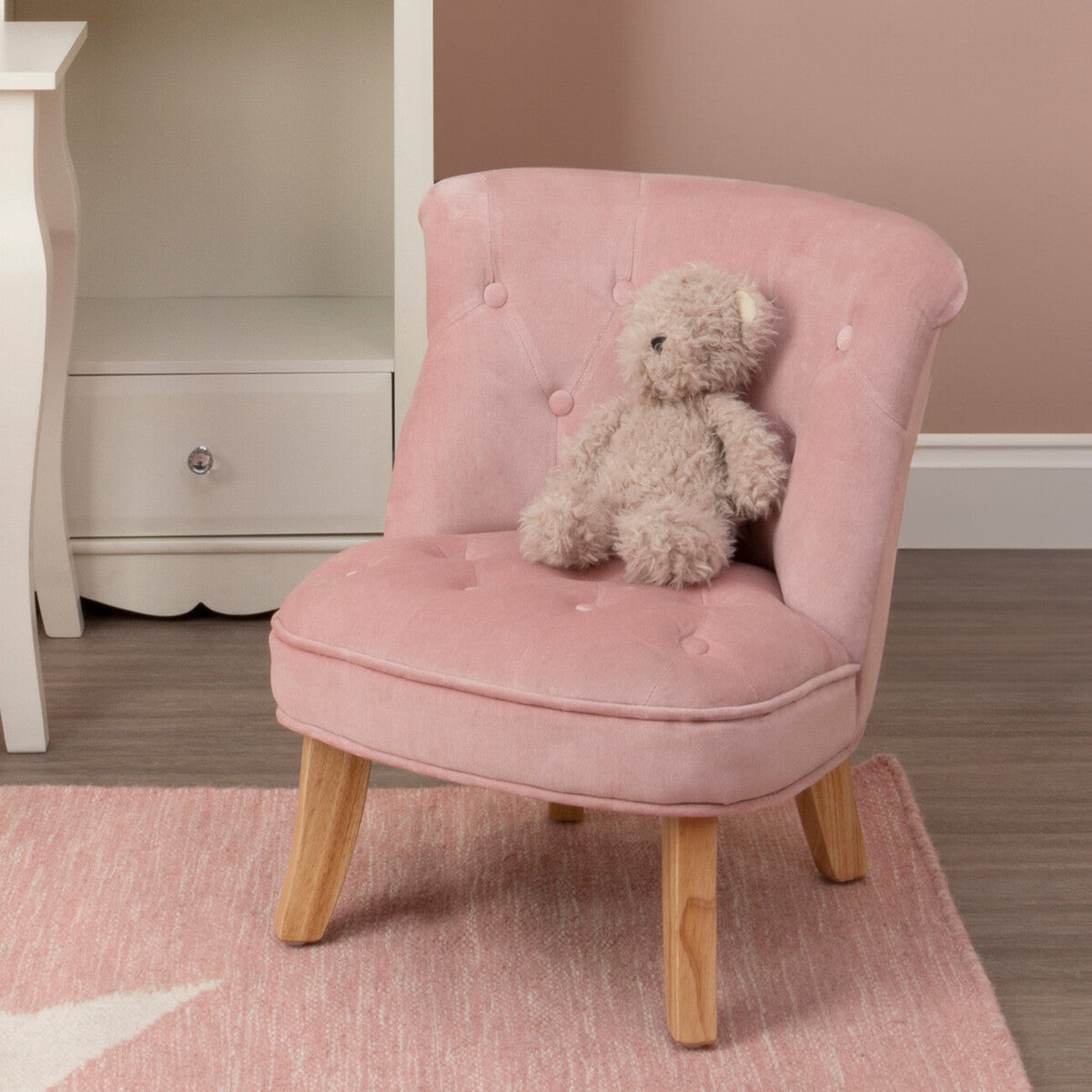 Orsina Estelle Pink Velvet Kids Chair – Tufted Accent Bedroom Seating