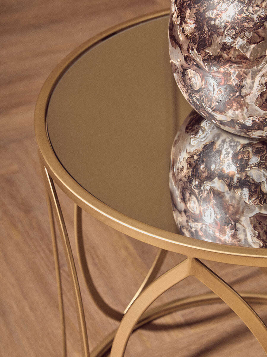 Orsina Arcana Gold Side Tables – Set of 2 Mirrored Top Accent Tables