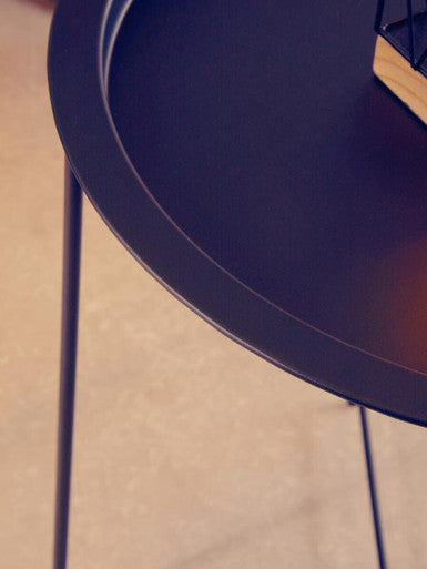 Orsina Acero Round Metal Side Table – Black Steel Modern End Table