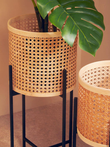Orsina Depok Large Rattan Planter with Modern Black Metal Stand