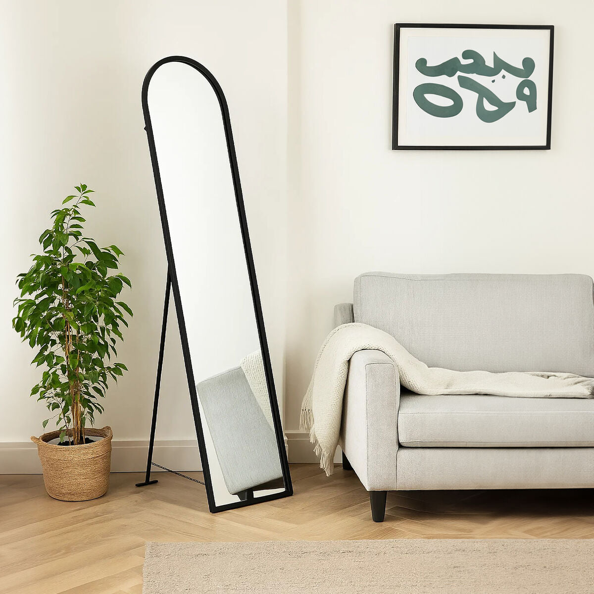 Orsina Avento Black Arched Floor Mirror – Full Length Modern Design
