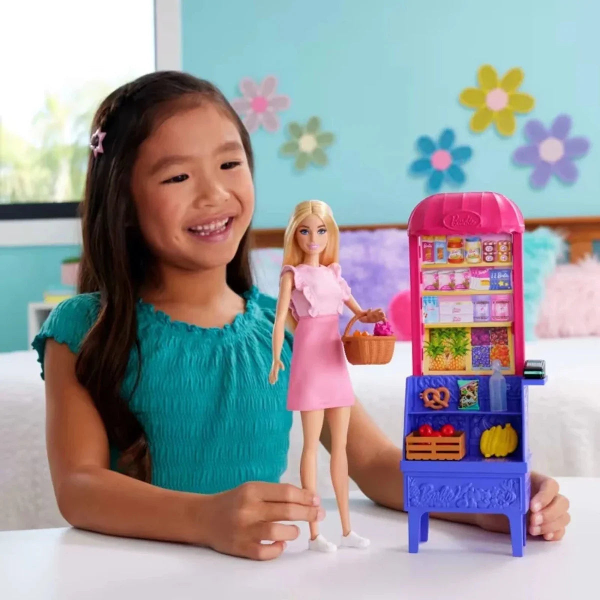 Barbie Malibu Shopping at the Market Playset & Doll