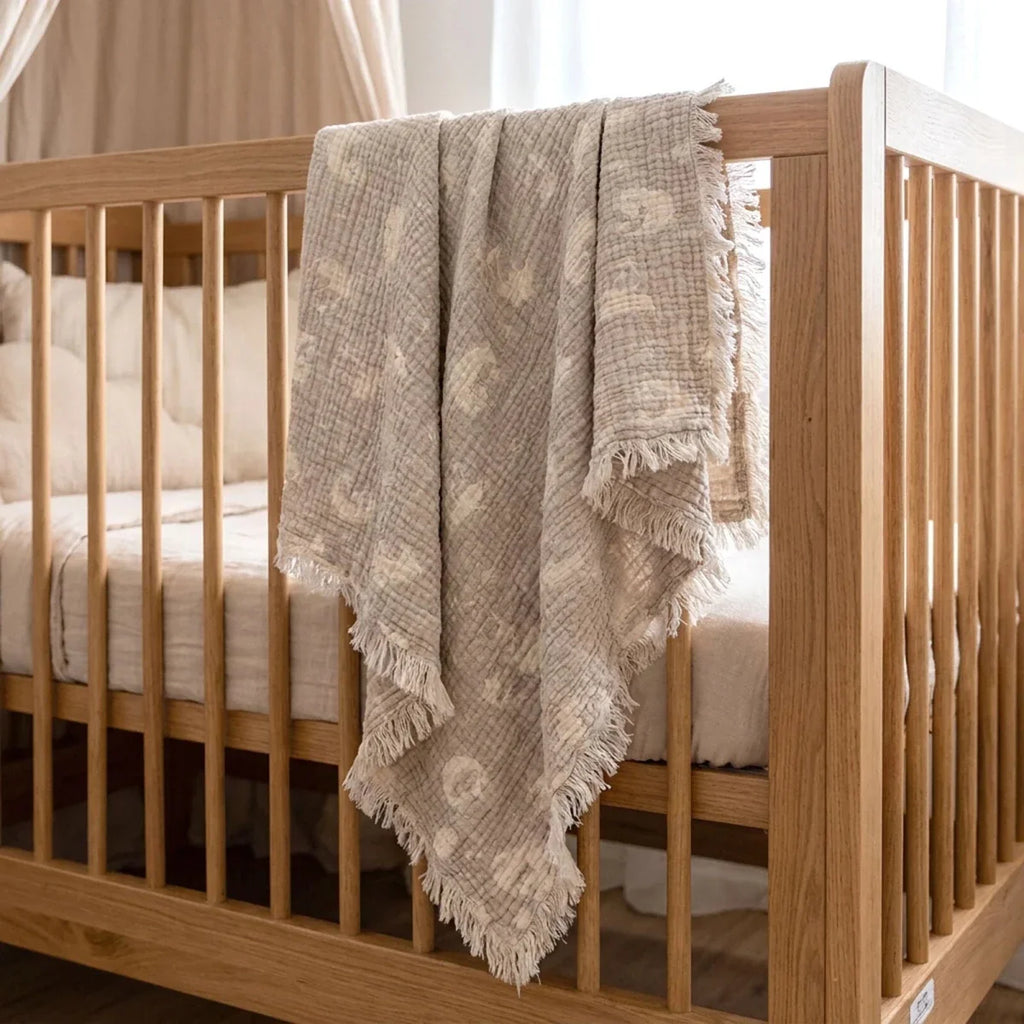 Mollia Moon & Star Print Muslin Baby Blanket (80 x 100 cm) - image 2