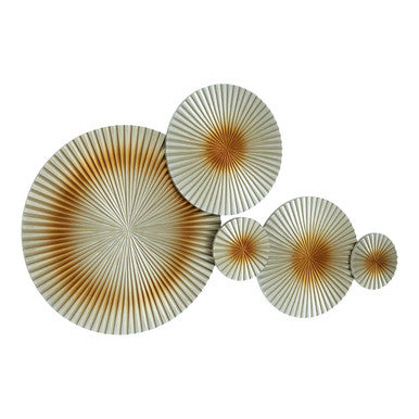 Orsina Nason Abstract Discs Gold Wall Sculpture – Metallic Art