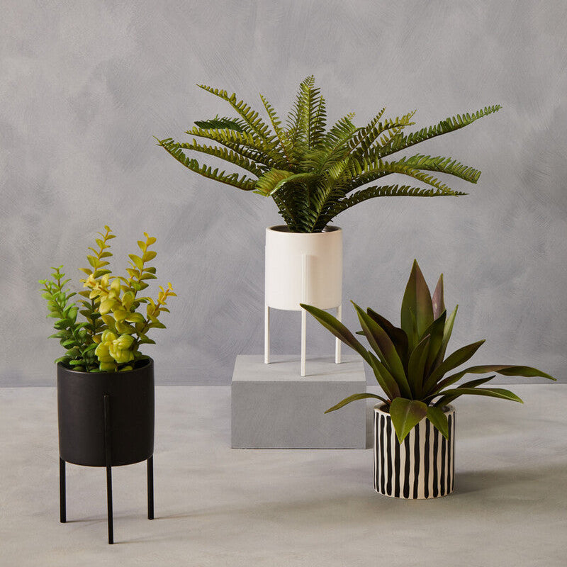 Orsina Fiori Artificial Thyme – Mid-Century Black Pot with Iron Stand