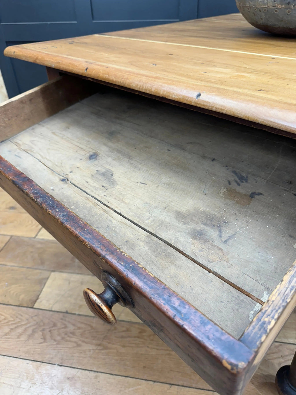 Antique Pine Dining Table / Victorian Kitchen Table / Rustic Farmhouse Pine Desk