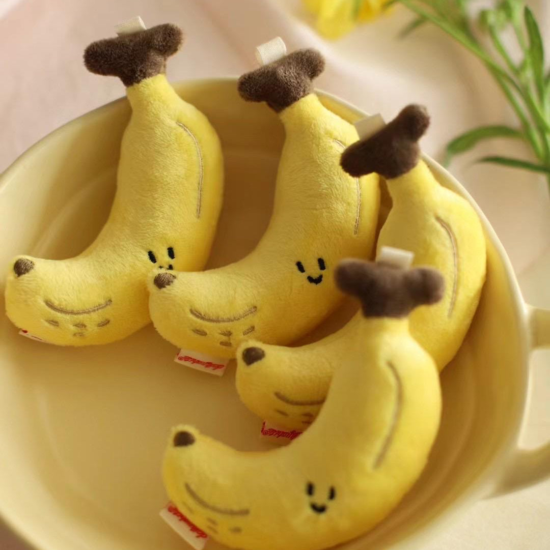 LuLuFun Studio Banana Plush Bag Charm – Soft Kawaii Food Keychain
