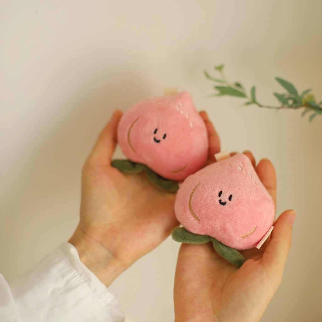 Peach Plush Bag Charm – LuLuFun Studio Kawaii Soft Fruit Keychain