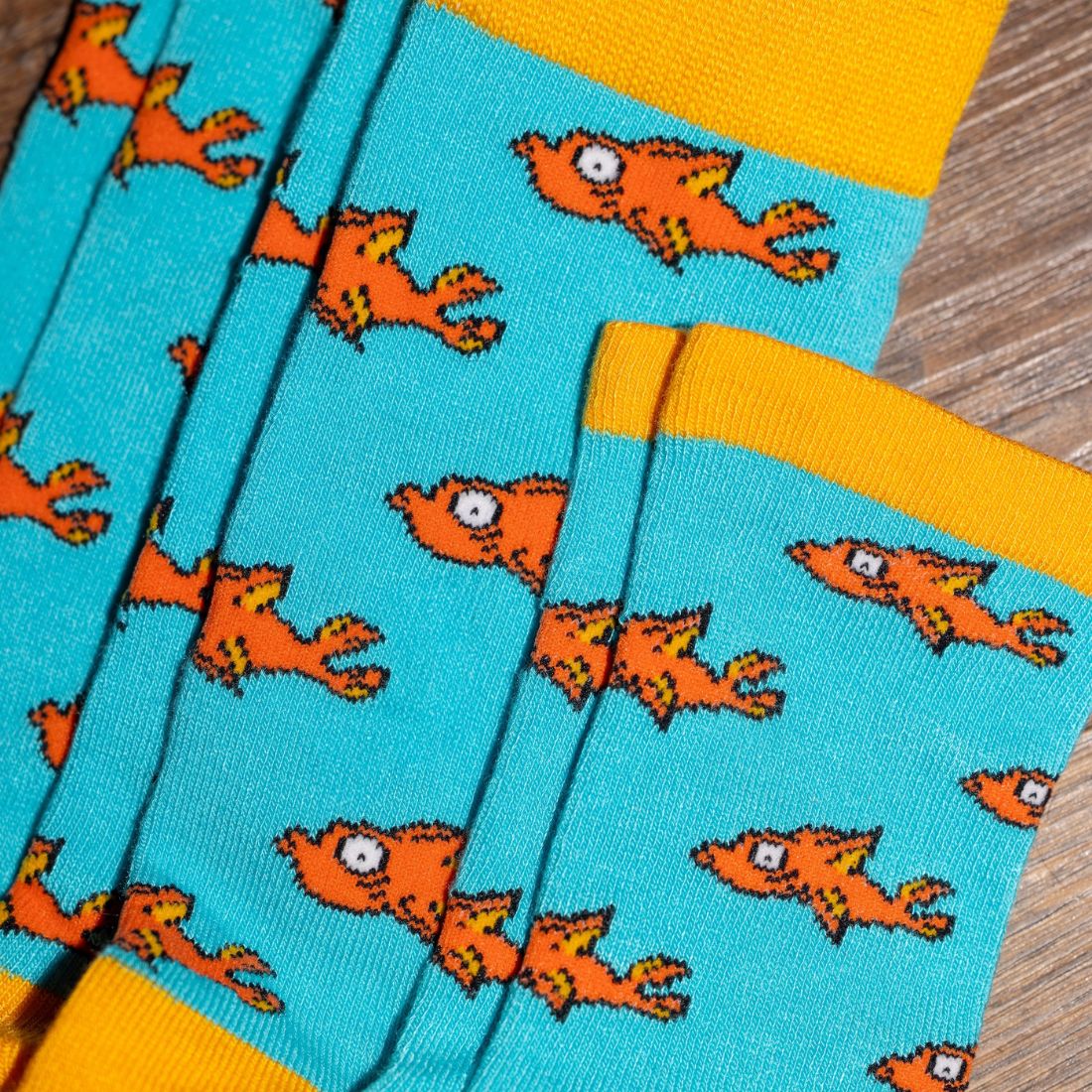 Swole Panda Children's Guppy Fish Bamboo Socks – Seamless & Breathable