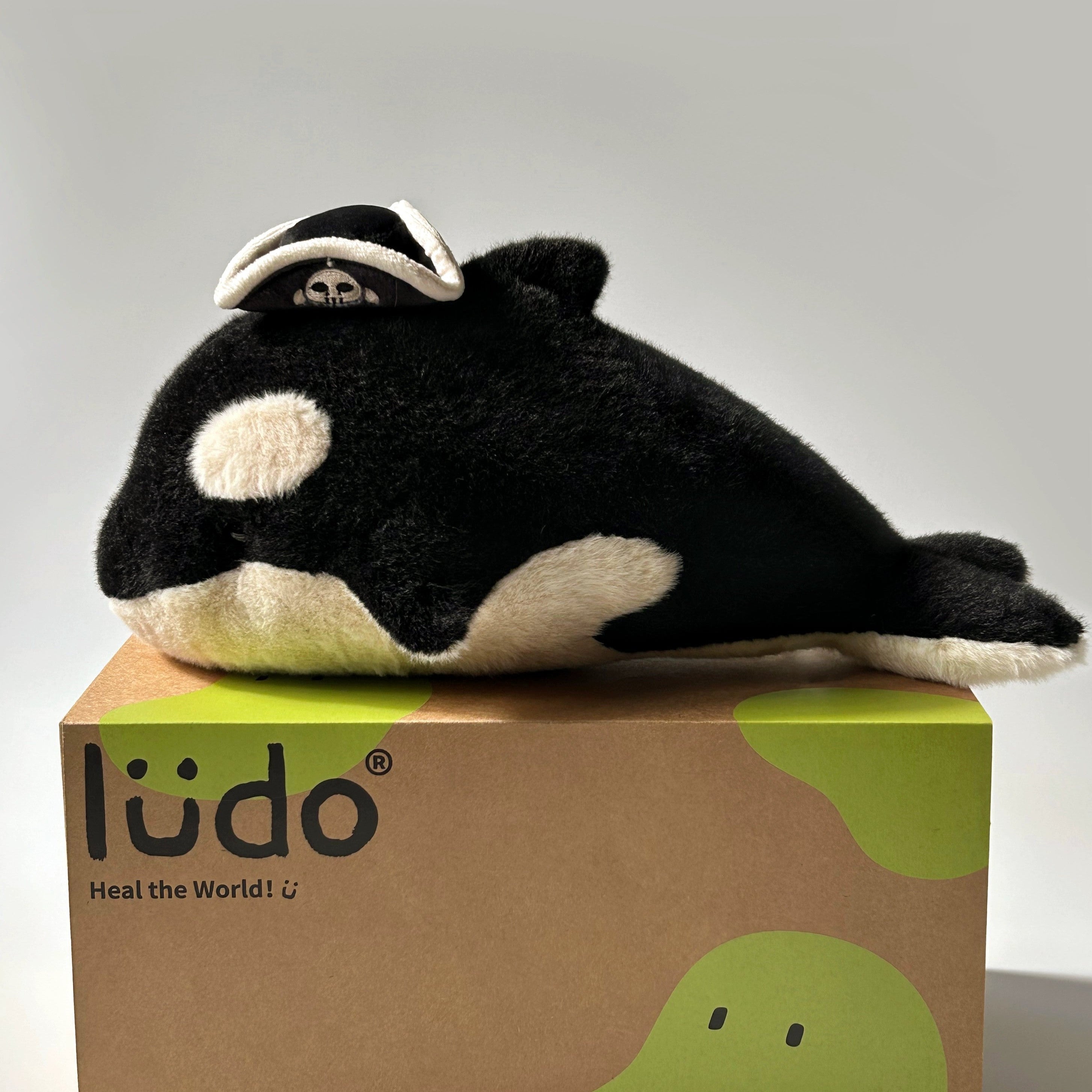 LuLuFun Studio Orca Whale Plush Toy – Soft Stuffed Animal Marine Gift