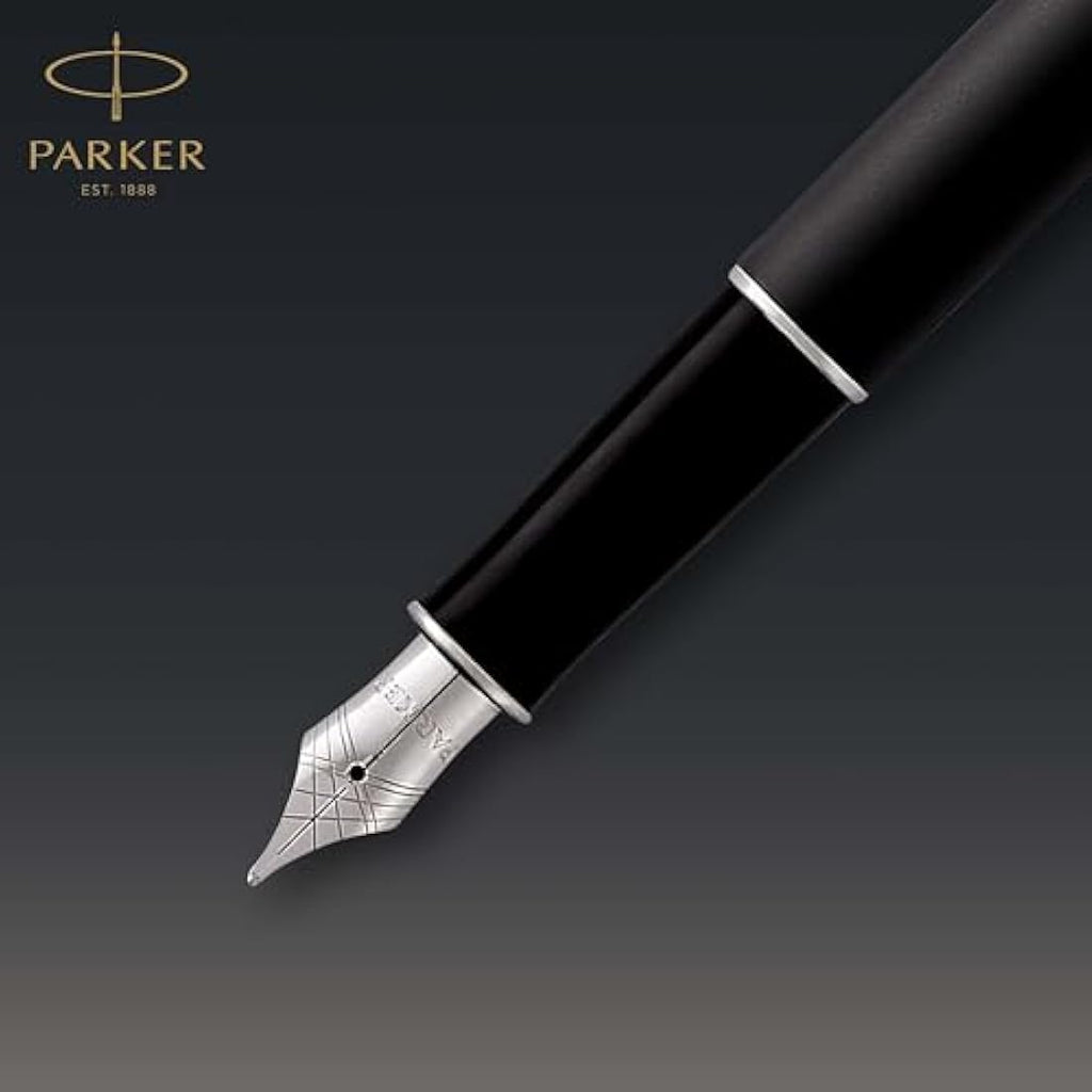 Parker Sonnet Fountain Pen – Matte Black Lacquer with Palladium Trim