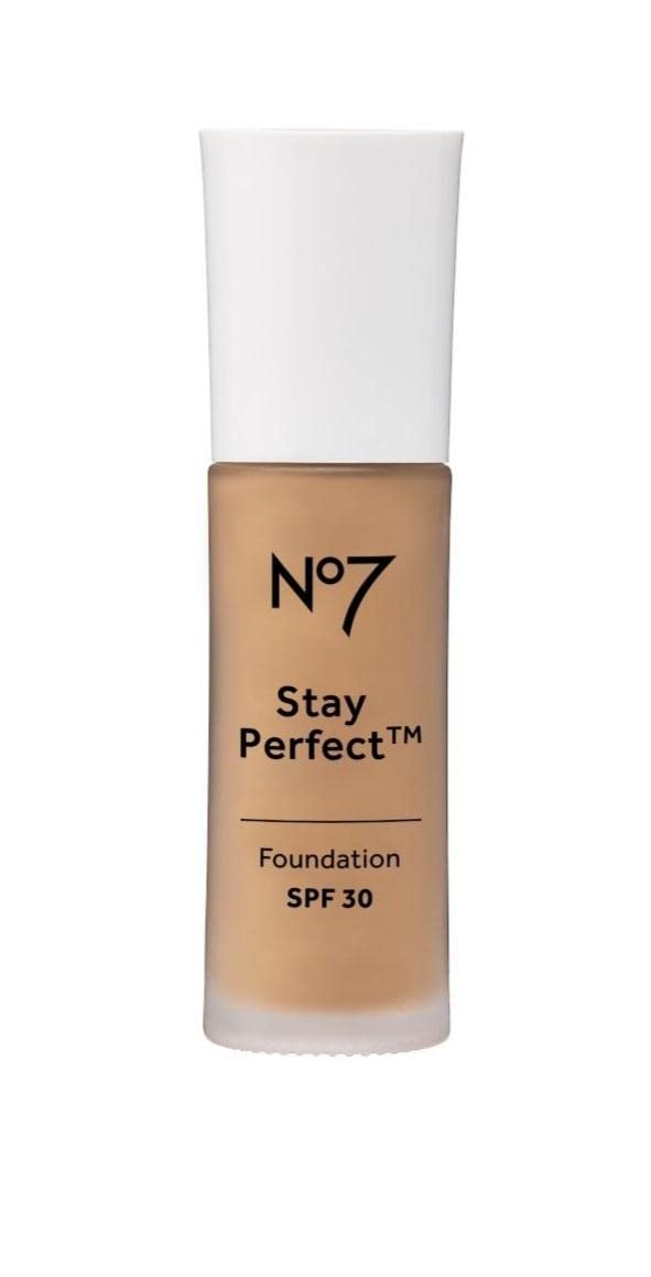 No7 Stay Perfect Liquid Foundation SPF 30 – Warm Sand – 30ml