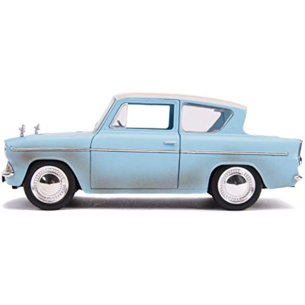 Jada 1:24 1959 Ford Anglia Die-Cast Car with Harry Potter Figure