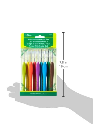 Clover Amour Crochet Hook Set – 9 Sizes with Ergonomic Soft Grip