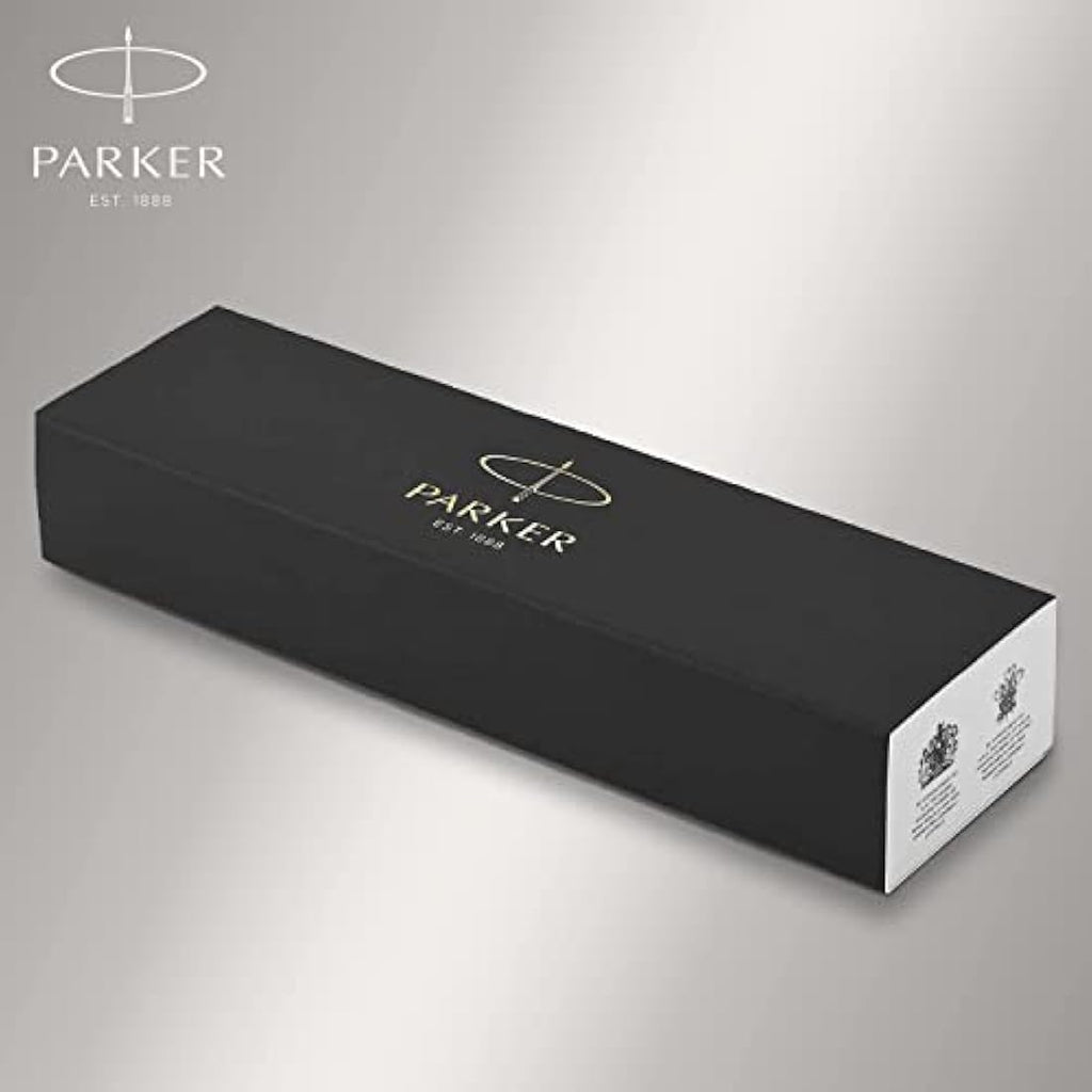 Parker IM Premium Fountain Pen – Lustrous Blue Lacquer with Gold Trim