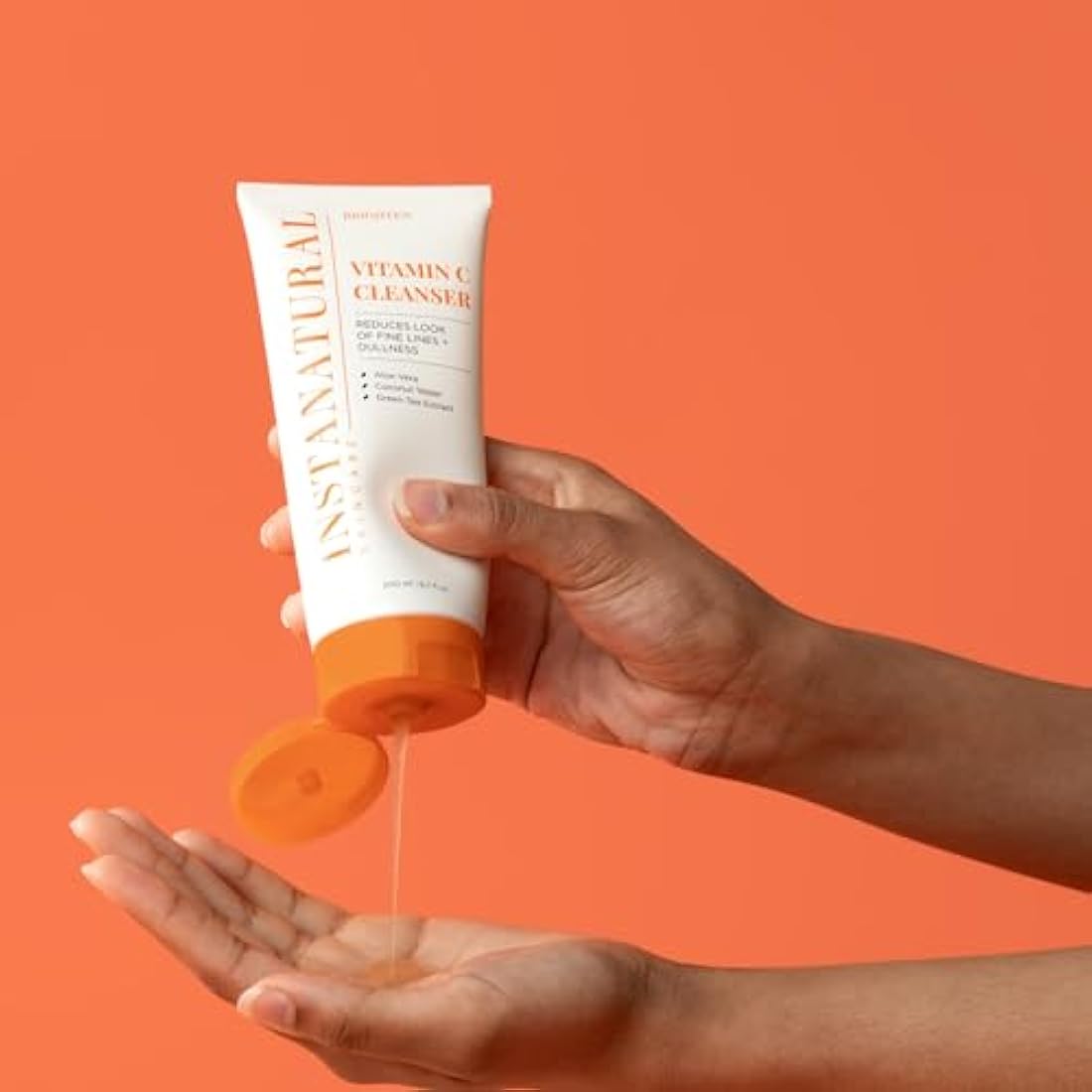 InstaNatural Vitamin C Facial Cleanser – Anti-Aging & Pore Refining – 200ml