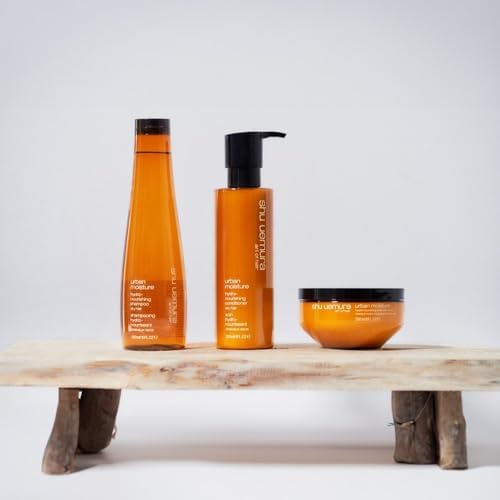 Shu Uemura Urban Moisture Conditioner for Dry Hair with Moringa Oil - 250ml