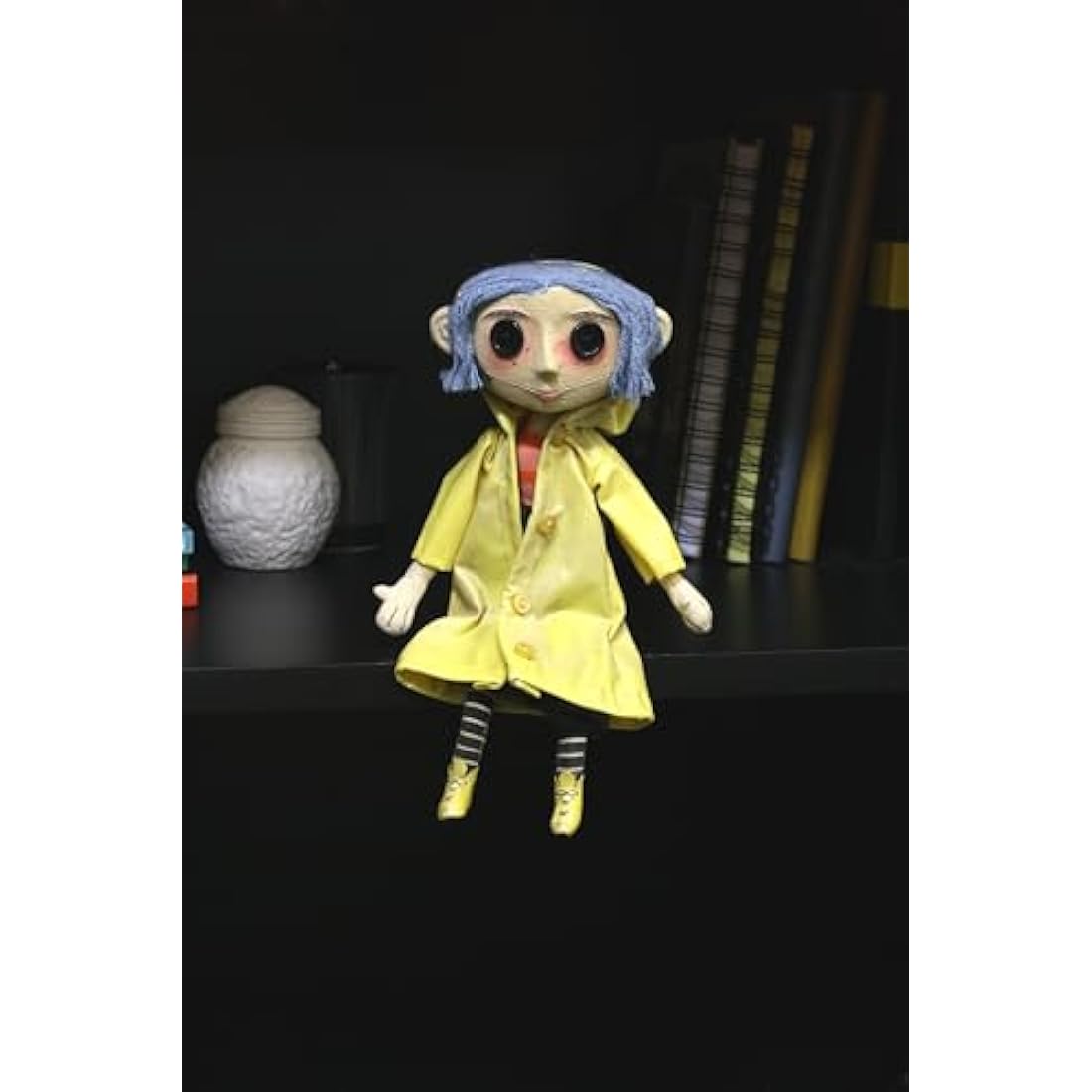 NECA Coraline 1/1 Scale Life-Size Replica Doll - 23cm Posable Figure