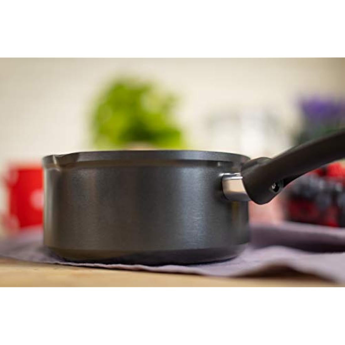 Kuhn Rikon Easy Induction Milk Pan – 16cm Non-Stick Aluminum, 1.4L