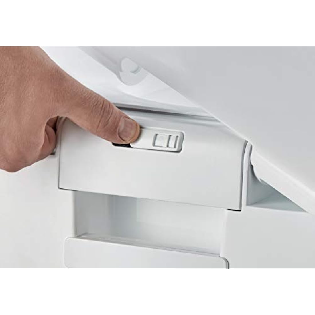 Enders Supreme Portable Camping Toilet with Piston Pump – White