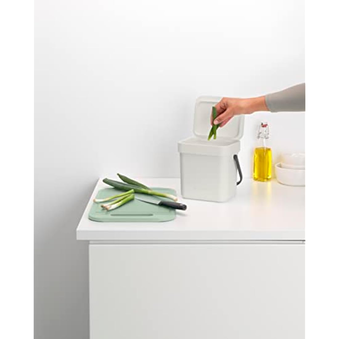Brabantia Sort & Go 3L Food Waste Caddy – Light Grey Recycling Bin