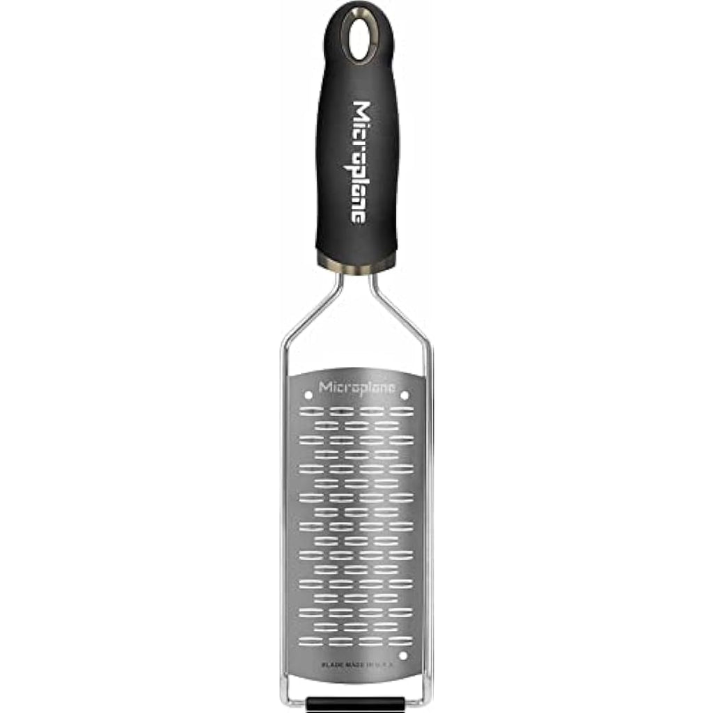 Microplane Gourmet Ribbon Grater – Stainless Steel & Black Kitchen Tool